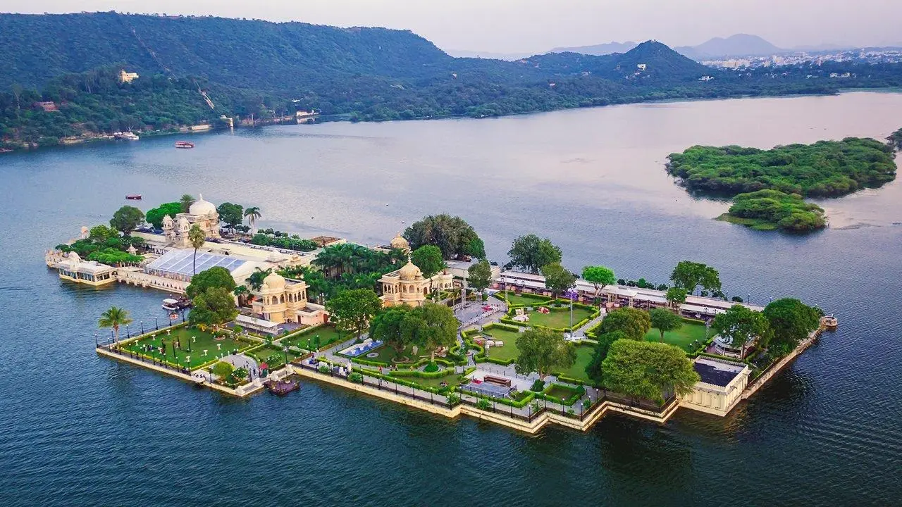 Aerial view of Jag Mandir island surrounded by Lake Pichola