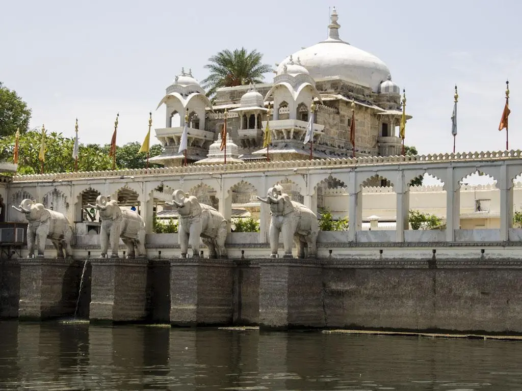 Marble elephant statues and palace facade at Jag Mandir Udaipur