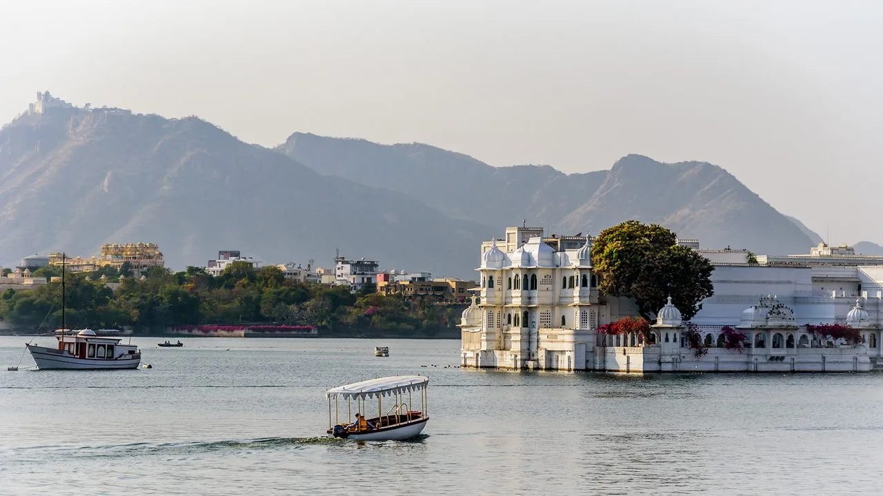 Lake Pichola Udaipur near Jag Mandir